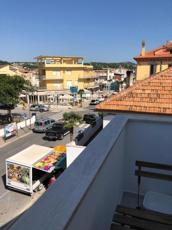 Rs305 - Marcelli, Nuovo Bilocale Fronte Mare Apartamento Exterior foto